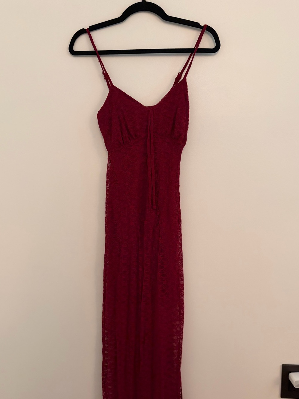 Burgundy Lace Maxi Dress with Spaghetti Straps